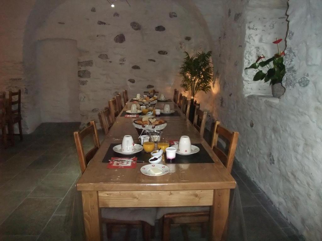 Le Domaine Du Grand Cellier Chambres D'Hotes En Savoie Tournon-sur-Rhône Zewnętrze zdjęcie